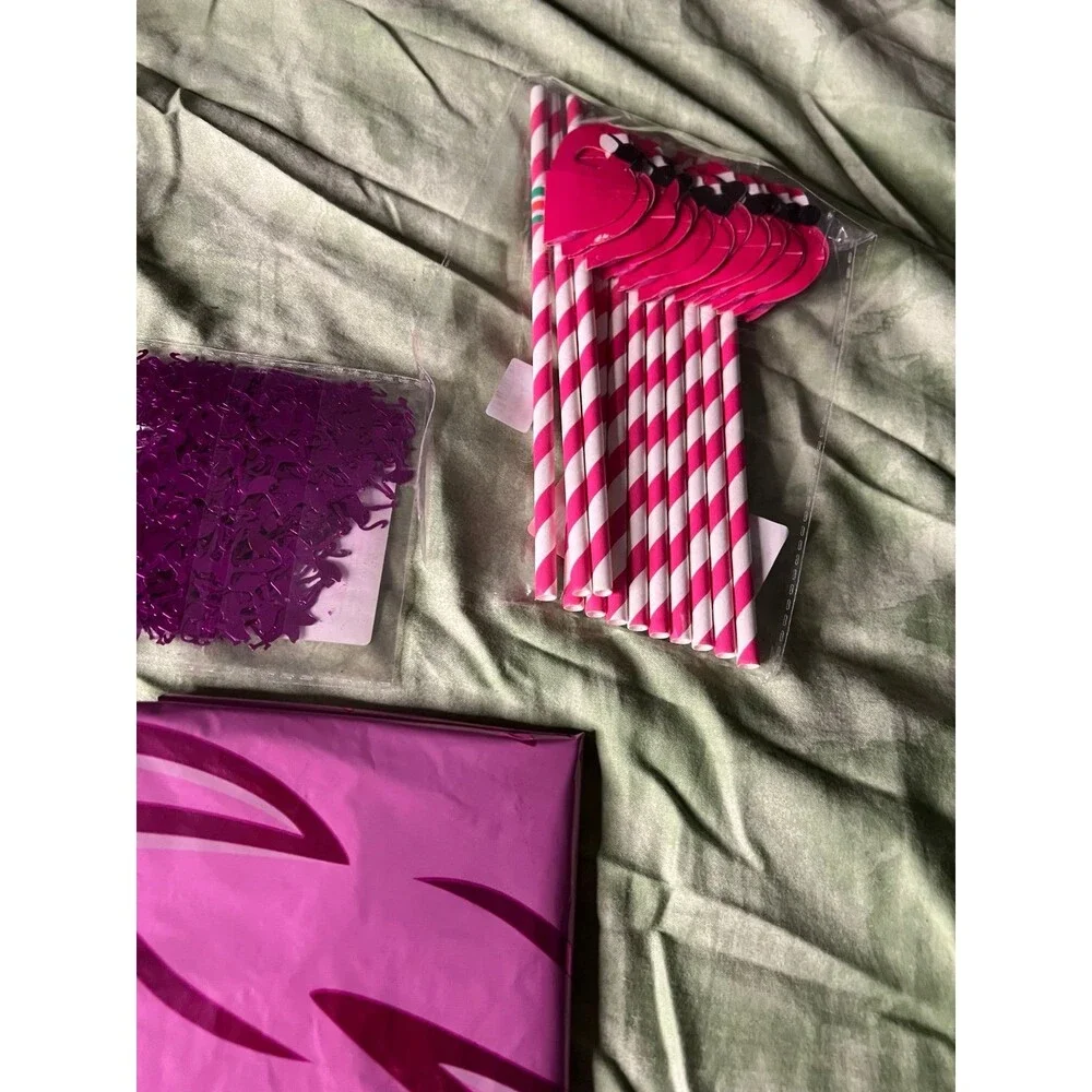 N/A available flamingo